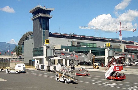 Remodelan el principal aeropuerto de Costa Rica