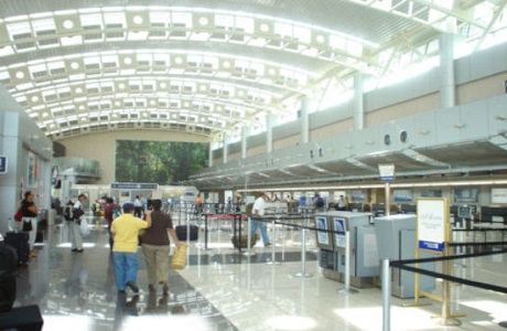 Aumentó el ingreso de turistas extranjeros en aeropuerto de Liberia