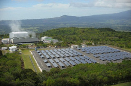 Inauguran nueva planta de energía solar en Costa Rica